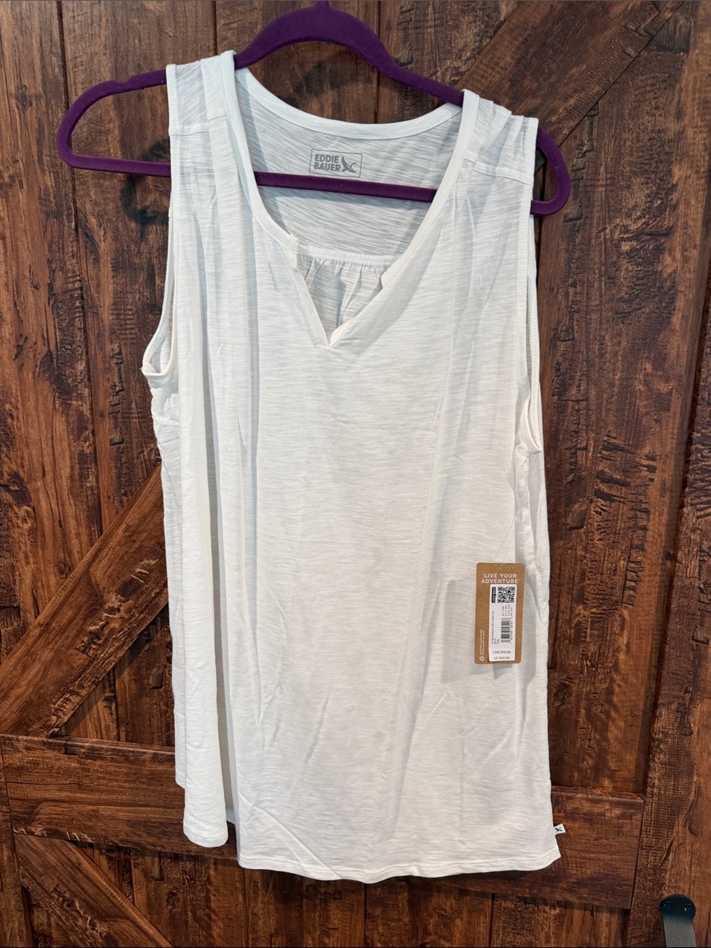 Eddie Bauer White V-Neck Sleeveless Tank Top